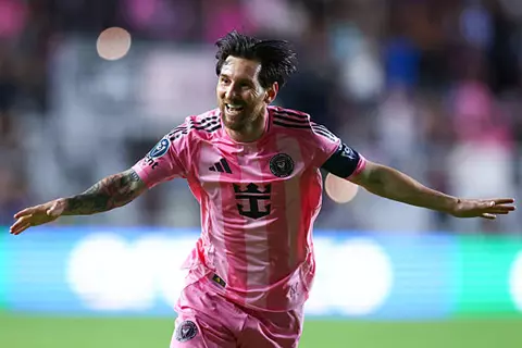 منافس الأهلي.. رائعة ميسي ضمن أفضل 5 أهداف في ربع نهائي كونكاكاف (فيديو)